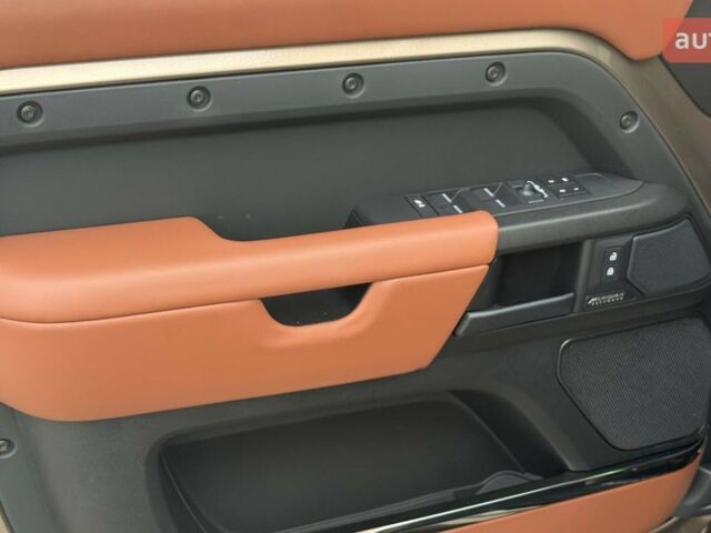 купити нове авто Ленд Ровер Дефендер 2025 року від офіційного дилера Київ Захід Jaguar Land Rover Ленд Ровер фото