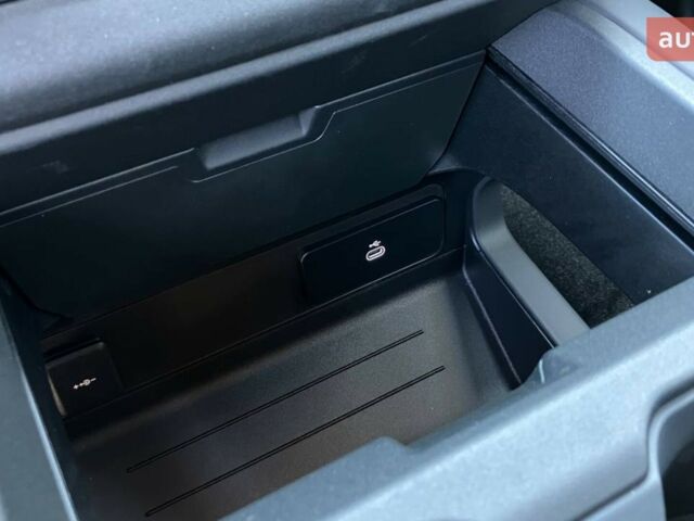 Ленд Ровер Дефендер, об'ємом двигуна 5 л та пробігом 0 тис. км за 218804 $, фото 26 на Automoto.ua