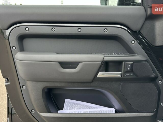 купить новое авто Ленд Ровер Дефендер 2026 года от официального дилера JAGUAR LAND ROVER КИЇВ АЕРОПОРТ Ленд Ровер фото