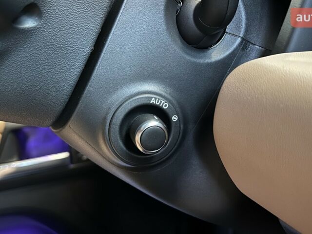 Ленд Ровер Дефендер, объемом двигателя 3 л и пробегом 0 тыс. км за 130557 $, фото 31 на Automoto.ua