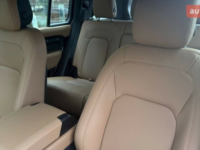 купить новое авто Ленд Ровер Дефендер 2026 года от официального дилера Київ Захід Jaguar Land Rover Ленд Ровер фото