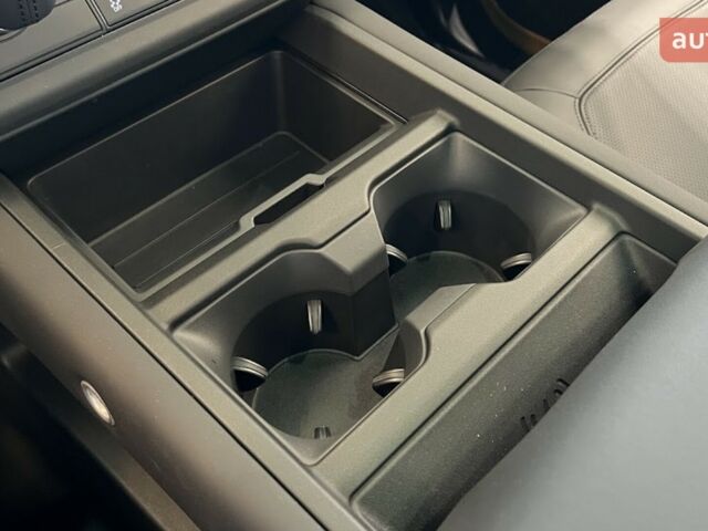 Ленд Ровер Дефендер, объемом двигателя 3 л и пробегом 0 тыс. км за 140844 $, фото 19 на Automoto.ua