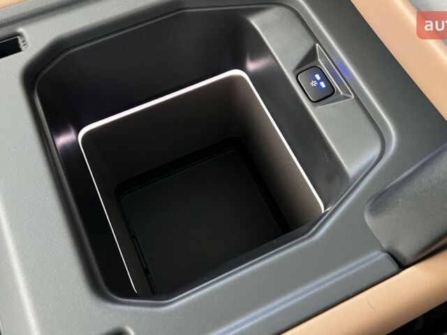 Ленд Ровер Дефендер, объемом двигателя 3 л и пробегом 0 тыс. км за 130450 $, фото 21 на Automoto.ua