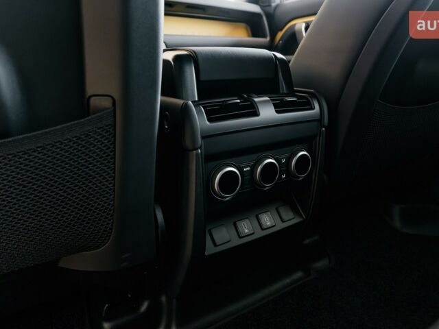 купити нове авто Ленд Ровер Дефендер 2026 року від офіційного дилера Київ Захід Jaguar Land Rover Ленд Ровер фото