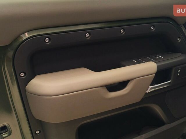 купити нове авто Ленд Ровер Дефендер 2026 року від офіційного дилера Київ Захід Jaguar Land Rover Ленд Ровер фото