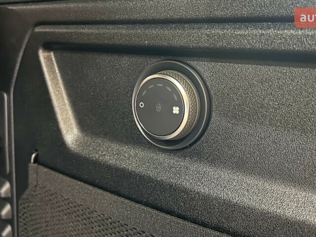 Ленд Ровер Дефендер, об'ємом двигуна 3 л та пробігом 0 тис. км за 129730 $, фото 27 на Automoto.ua