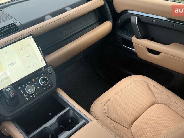 купить новое авто Ленд Ровер Дефендер 2026 года от официального дилера Київ Захід Jaguar Land Rover Ленд Ровер фото