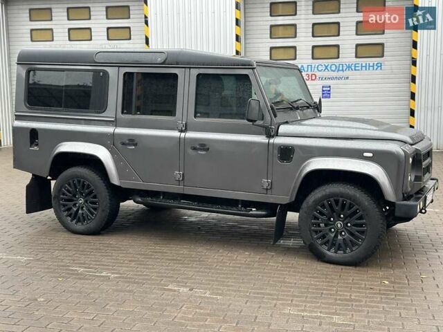 Ленд Ровер Дефендер 2014 в Ровно на Automoto.ua Серый Ленд Ровер Дефендер, объемом двигателя 2.18 л и пробегом 122 тыс. км за 51000 $, фото 3 на Automoto.ua