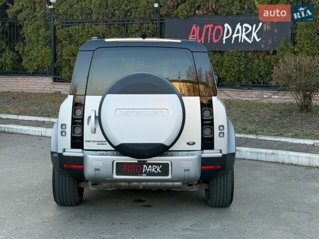 Сірий Ленд Ровер Дефендер, об'ємом двигуна 3 л та пробігом 97 тис. км за 69999 $, фото 8 на Automoto.ua