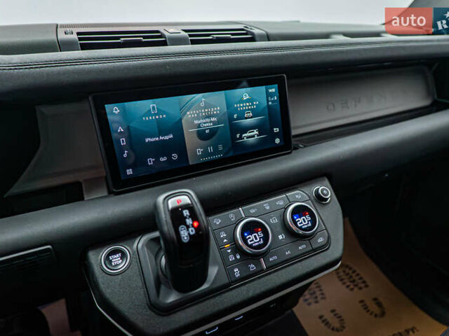 Серый Ленд Ровер Дефендер, объемом двигателя 2 л и пробегом 71 тыс. км за 55516 $, фото 13 на Automoto.ua