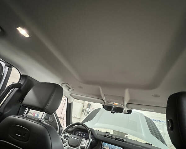 Серый Ленд Ровер Дефендер, объемом двигателя 2 л и пробегом 91 тыс. км за 60000 $, фото 17 на Automoto.ua