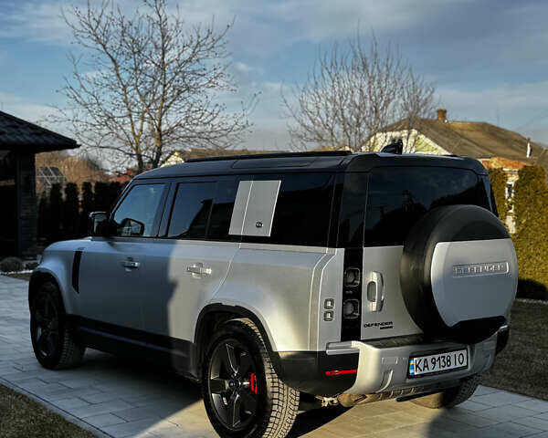 Серый Ленд Ровер Дефендер, объемом двигателя 3 л и пробегом 81 тыс. км за 80000 $, фото 5 на Automoto.ua