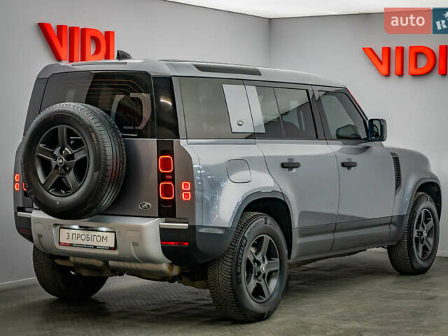 Серый Ленд Ровер Дефендер, объемом двигателя 2 л и пробегом 71 тыс. км за 55516 $, фото 1 на Automoto.ua