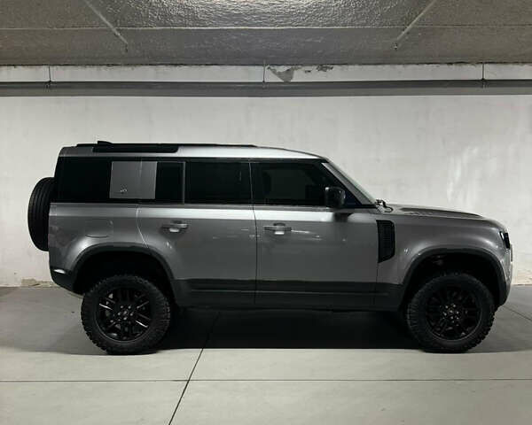 Сірий Ленд Ровер Дефендер, об'ємом двигуна 2 л та пробігом 160 тис. км за 55500 $, фото 12 на Automoto.ua