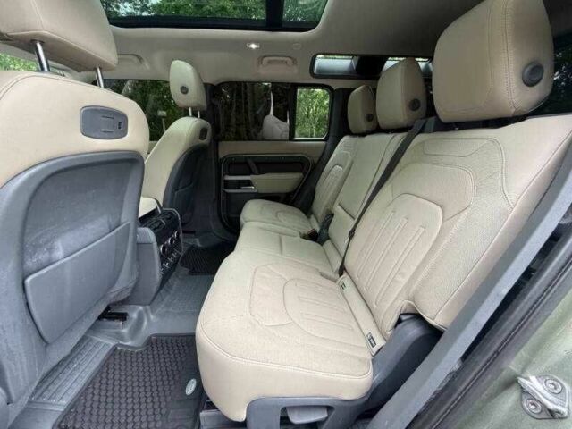 Сірий Ленд Ровер Дефендер, об'ємом двигуна 3 л та пробігом 34 тис. км за 31800 $, фото 13 на Automoto.ua