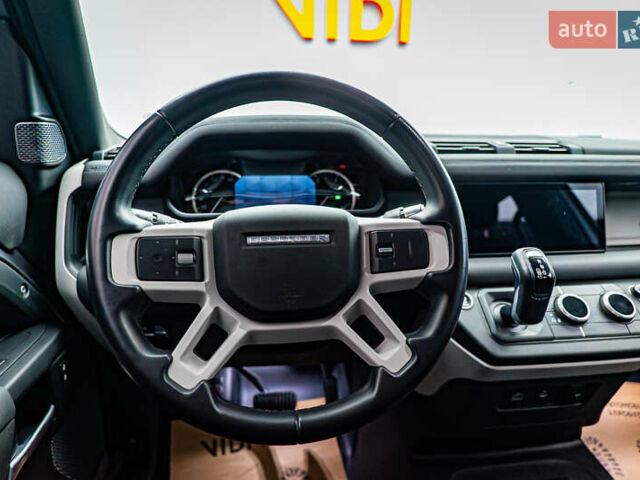 Серый Ленд Ровер Дефендер, объемом двигателя 2 л и пробегом 71 тыс. км за 55516 $, фото 11 на Automoto.ua