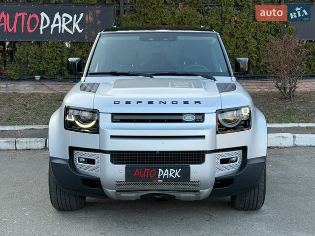 Сірий Ленд Ровер Дефендер, об'ємом двигуна 3 л та пробігом 97 тис. км за 69999 $, фото 3 на Automoto.ua
