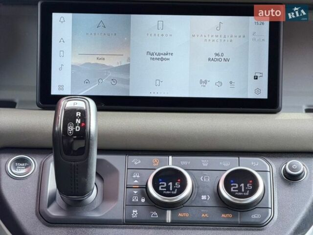 Сірий Ленд Ровер Дефендер, об'ємом двигуна 3 л та пробігом 127 тис. км за 60900 $, фото 6 на Automoto.ua