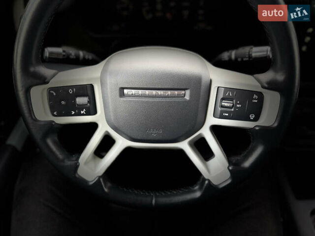 Серый Ленд Ровер Дефендер, объемом двигателя 3 л и пробегом 118 тыс. км за 67000 $, фото 8 на Automoto.ua