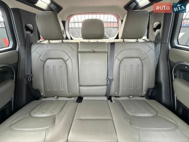 Сірий Ленд Ровер Дефендер, об'ємом двигуна 3 л та пробігом 127 тис. км за 60900 $, фото 13 на Automoto.ua