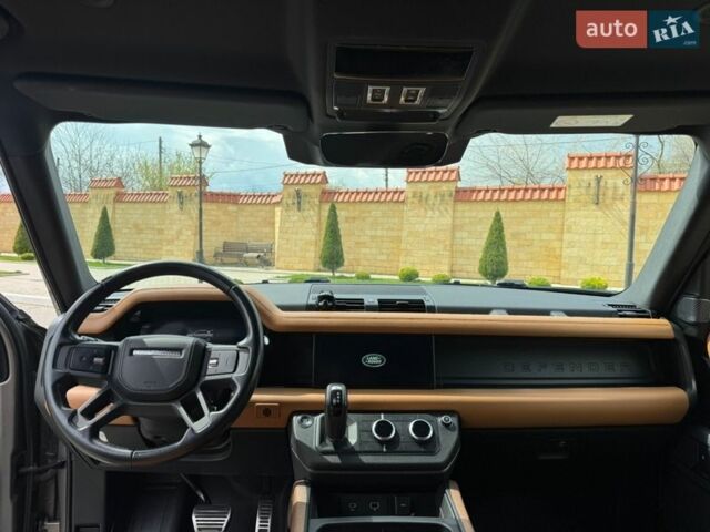 Сірий Ленд Ровер Дефендер, об'ємом двигуна 3 л та пробігом 89 тис. км за 78000 $, фото 18 на Automoto.ua