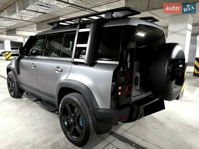 Серый Ленд Ровер Дефендер, объемом двигателя 3 л и пробегом 26 тыс. км за 84000 $, фото 11 на Automoto.ua