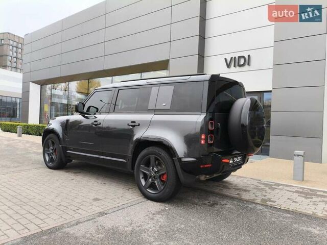 Серый Ленд Ровер Дефендер, объемом двигателя 3 л и пробегом 72 тыс. км за 87823 $, фото 3 на Automoto.ua