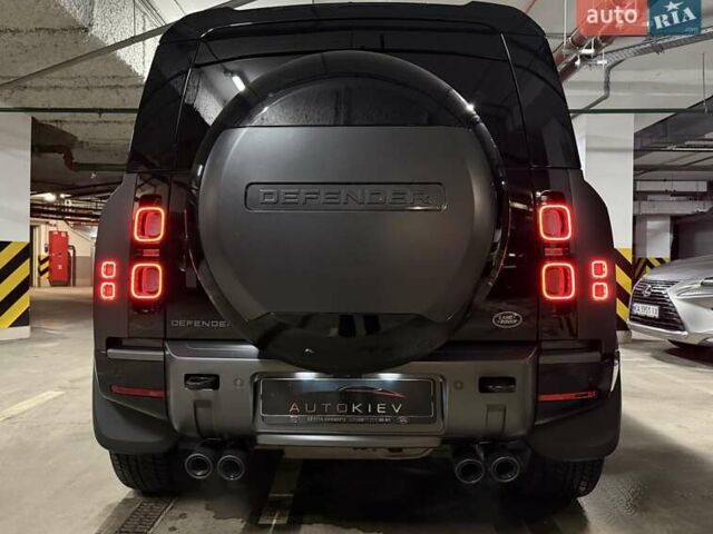 Серый Ленд Ровер Дефендер, объемом двигателя 5 л и пробегом 10 тыс. км за 147500 $, фото 12 на Automoto.ua