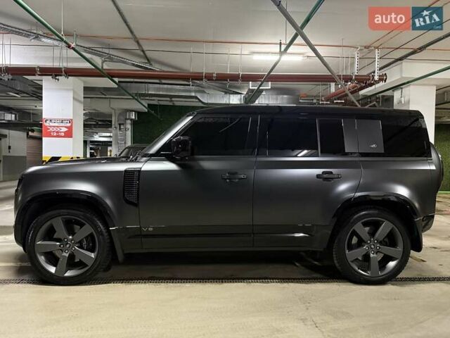 Серый Ленд Ровер Дефендер, объемом двигателя 5 л и пробегом 10 тыс. км за 147500 $, фото 7 на Automoto.ua