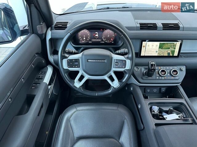 Сірий Ленд Ровер Дефендер, об'ємом двигуна 3 л та пробігом 106 тис. км за 57500 $, фото 22 на Automoto.ua