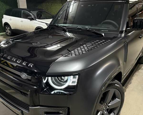 Серый Ленд Ровер Дефендер, объемом двигателя 5 л и пробегом 10 тыс. км за 147500 $, фото 20 на Automoto.ua