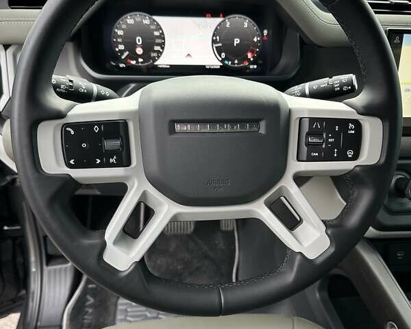 Сірий Ленд Ровер Дефендер, об'ємом двигуна 3 л та пробігом 49 тис. км за 85700 $, фото 14 на Automoto.ua