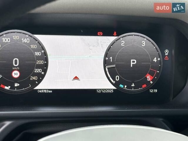 Сірий Ленд Ровер Дефендер, об'ємом двигуна 3 л та пробігом 49 тис. км за 85700 $, фото 15 на Automoto.ua