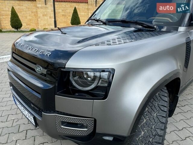Сірий Ленд Ровер Дефендер, об'ємом двигуна 3 л та пробігом 89 тис. км за 78000 $, фото 11 на Automoto.ua