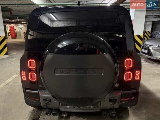 Серый Ленд Ровер Дефендер, объемом двигателя 5 л и пробегом 10 тыс. км за 147500 $, фото 10 на Automoto.ua