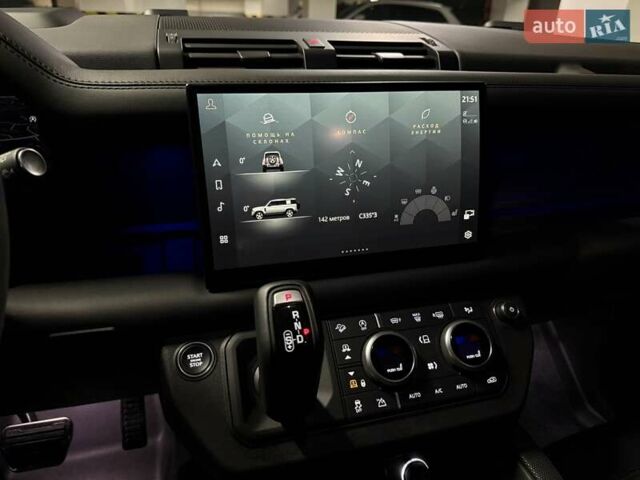 Серый Ленд Ровер Дефендер, объемом двигателя 5 л и пробегом 10 тыс. км за 147500 $, фото 53 на Automoto.ua