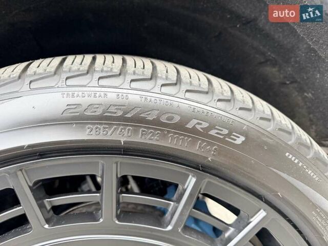 Серый Ленд Ровер Дефендер, объемом двигателя 3 л и пробегом 30 тыс. км за 81999 $, фото 38 на Automoto.ua