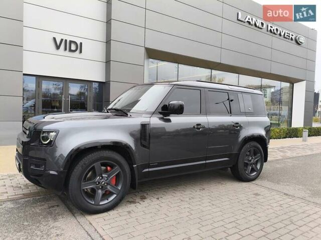 Серый Ленд Ровер Дефендер, объемом двигателя 3 л и пробегом 72 тыс. км за 87823 $, фото 2 на Automoto.ua