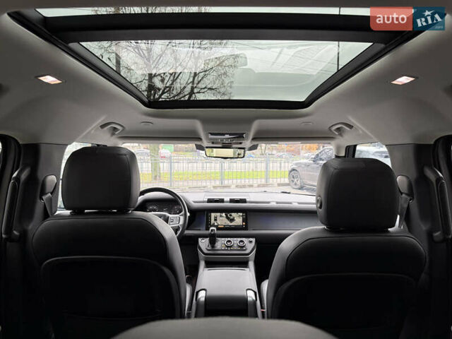 Серый Ленд Ровер Дефендер, объемом двигателя 3 л и пробегом 82 тыс. км за 92000 $, фото 28 на Automoto.ua