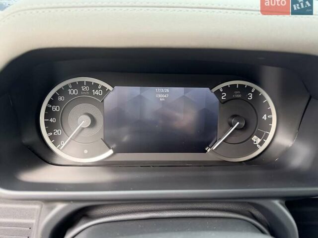 Серый Ленд Ровер Дефендер, объемом двигателя 3 л и пробегом 30 тыс. км за 81999 $, фото 39 на Automoto.ua