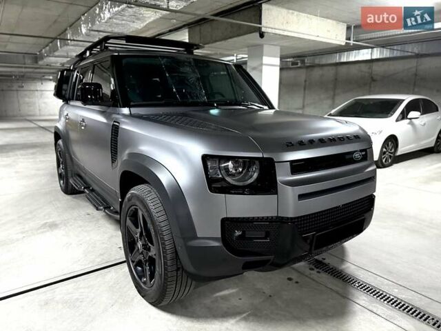 Серый Ленд Ровер Дефендер, объемом двигателя 3 л и пробегом 26 тыс. км за 88000 $, фото 18 на Automoto.ua
