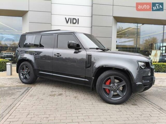 Серый Ленд Ровер Дефендер, объемом двигателя 3 л и пробегом 72 тыс. км за 87823 $, фото 14 на Automoto.ua