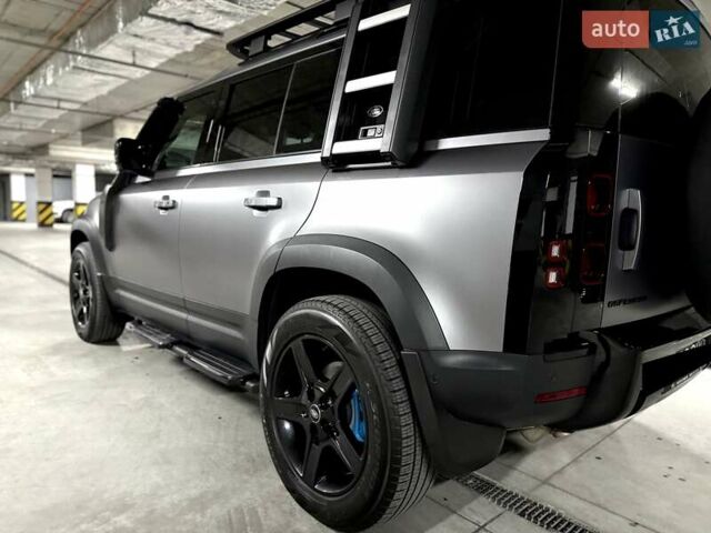 Серый Ленд Ровер Дефендер, объемом двигателя 3 л и пробегом 26 тыс. км за 88000 $, фото 8 на Automoto.ua