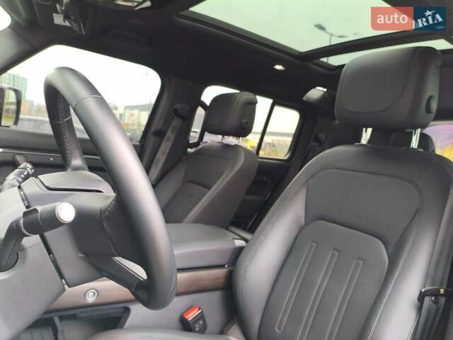 Серый Ленд Ровер Дефендер, объемом двигателя 3 л и пробегом 72 тыс. км за 87823 $, фото 42 на Automoto.ua