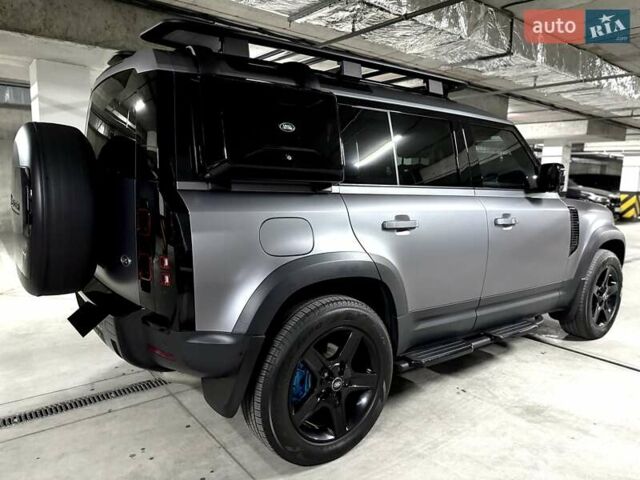 Серый Ленд Ровер Дефендер, объемом двигателя 3 л и пробегом 26 тыс. км за 84000 $, фото 16 на Automoto.ua