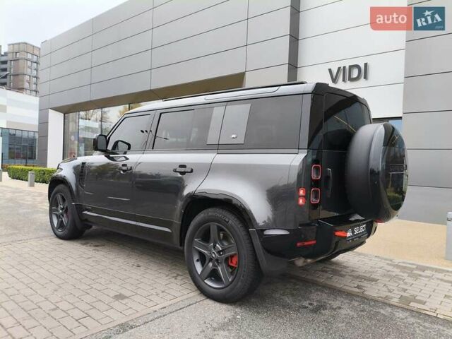 Серый Ленд Ровер Дефендер, объемом двигателя 3 л и пробегом 72 тыс. км за 87823 $, фото 4 на Automoto.ua