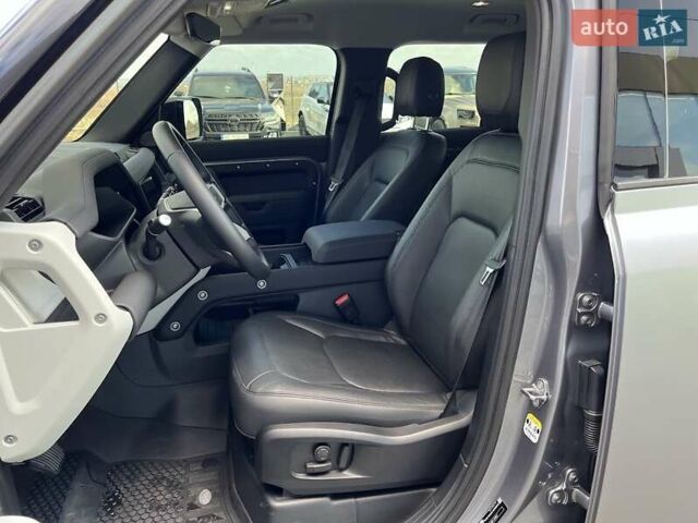 Серый Ленд Ровер Дефендер, объемом двигателя 3 л и пробегом 22 тыс. км за 77500 $, фото 9 на Automoto.ua