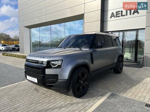 Серый Ленд Ровер Дефендер, объемом двигателя 3 л и пробегом 22 тыс. км за 77500 $, фото 2 на Automoto.ua