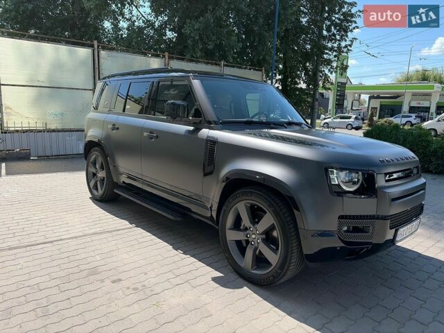 Сірий Ленд Ровер Дефендер, об'ємом двигуна 5 л та пробігом 42 тис. км за 148900 $, фото 1 на Automoto.ua