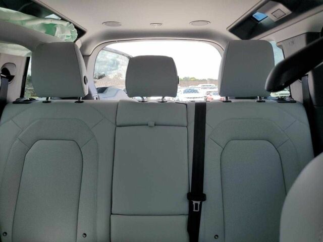 Сірий Ленд Ровер Дефендер, об'ємом двигуна 3 л та пробігом 5 тис. км за 58500 $, фото 9 на Automoto.ua